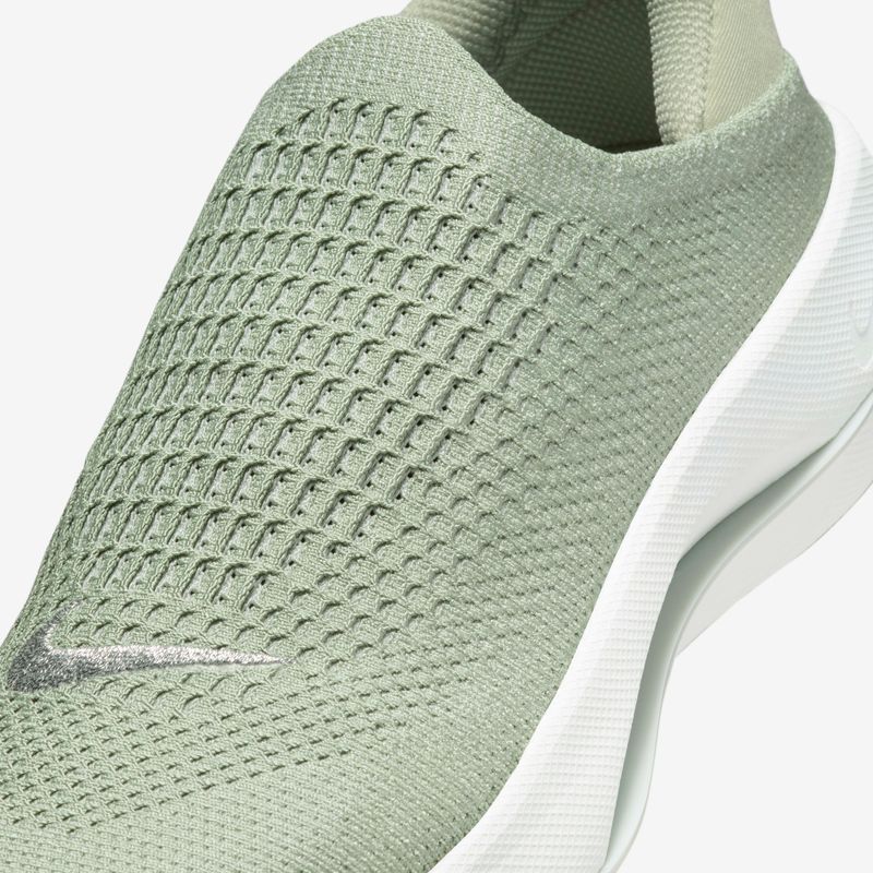 NIKE-REINA-EASYON