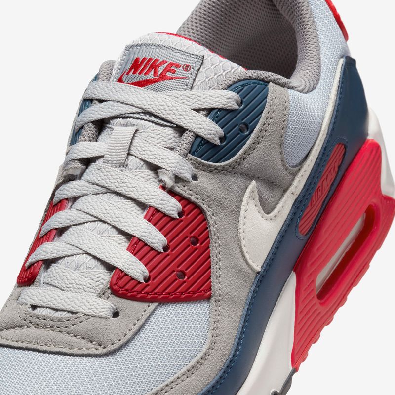 Nike orders Air Max 90 EM