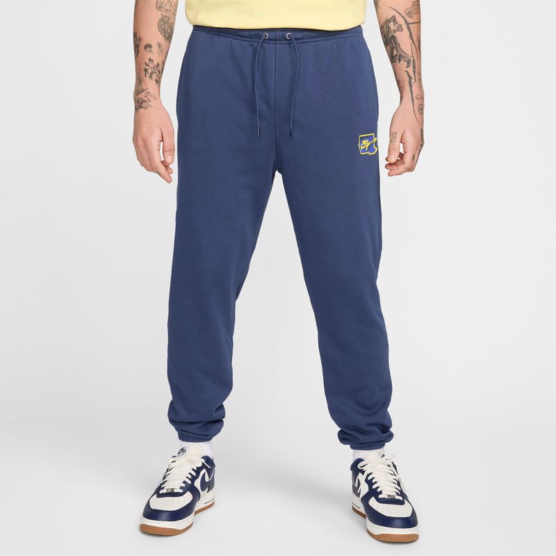 Nike Club