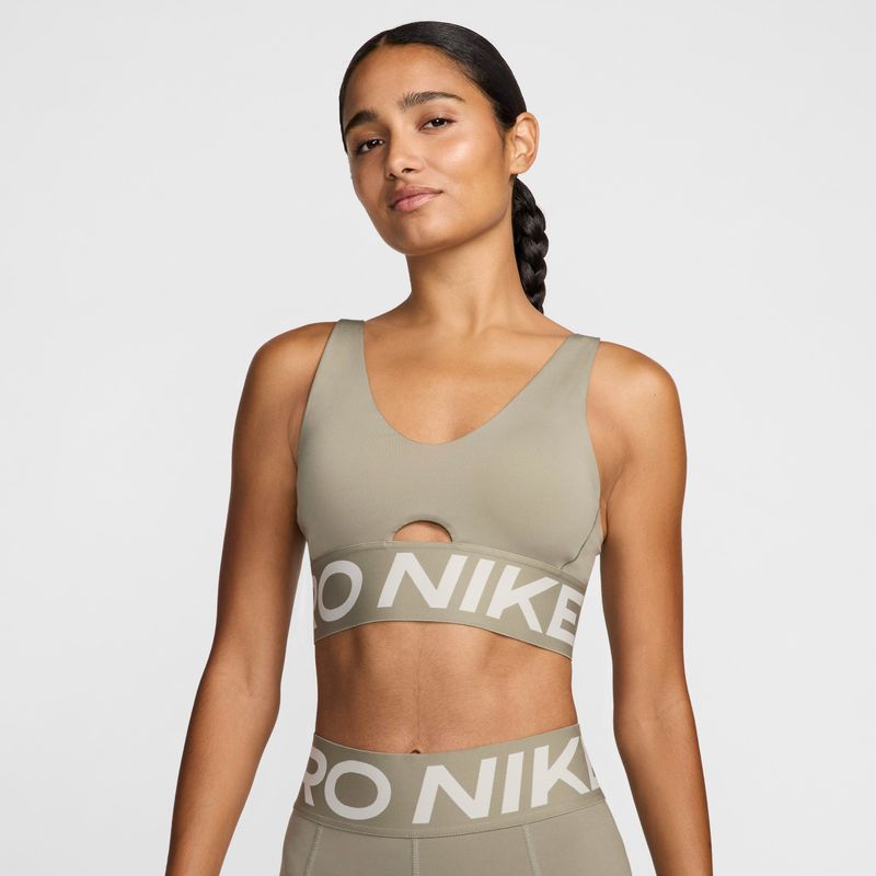 Nike Pro Indy Plunge