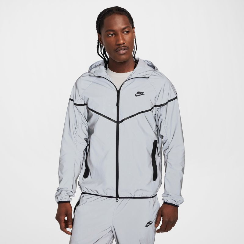 Nike Sportswear Tech