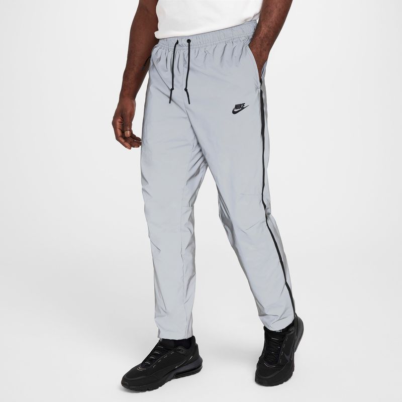 Nike Sportswear Tech