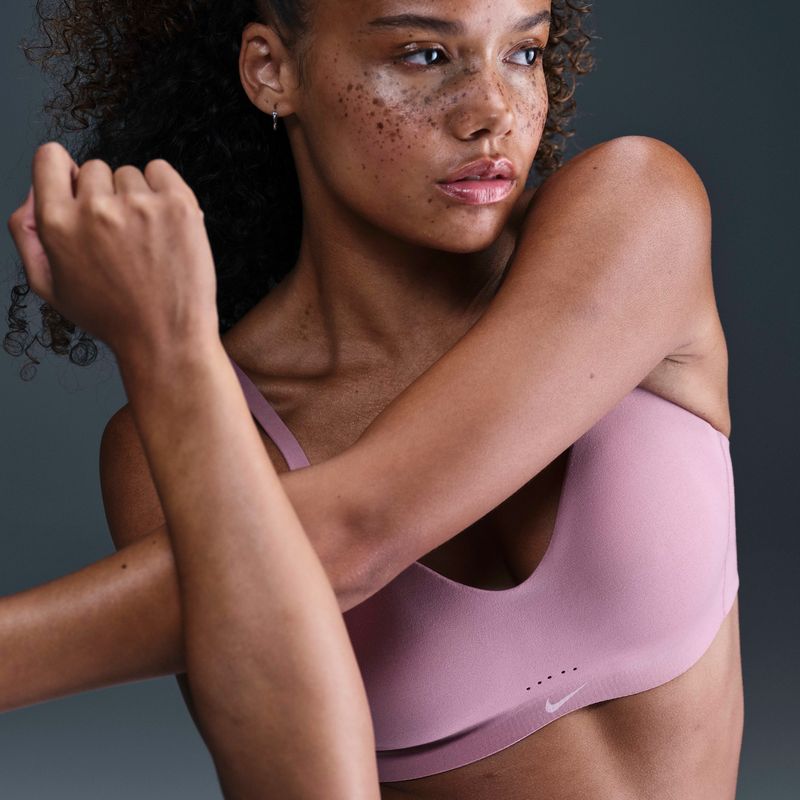 Nike Alate Minimalist
