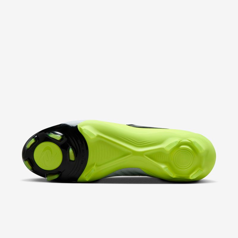 Nike-Phantom-Luna-2-Pro