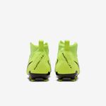 Nike-Jr.-Phantom-Luna-2-Academy