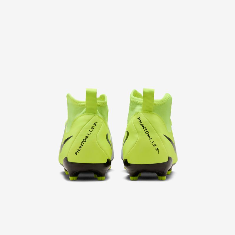 Nike-Jr.-Phantom-Luna-2-Academy