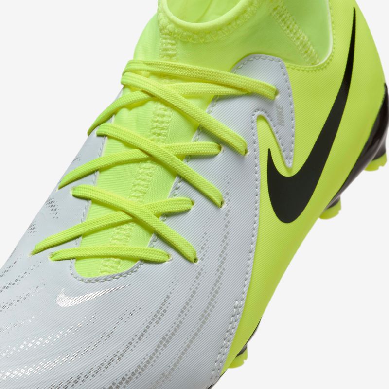 Nike-Jr.-Phantom-Luna-2-Academy