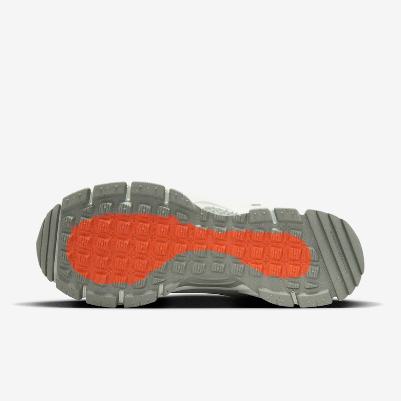 Nike-Zoom-Vomero-Roam