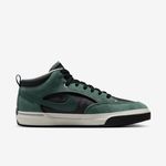 Nike-SB-React-Leo
