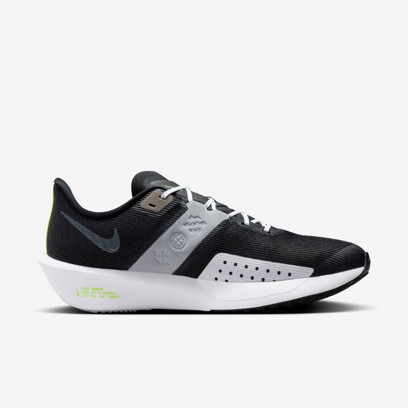 Nike-Rival-Fly-4