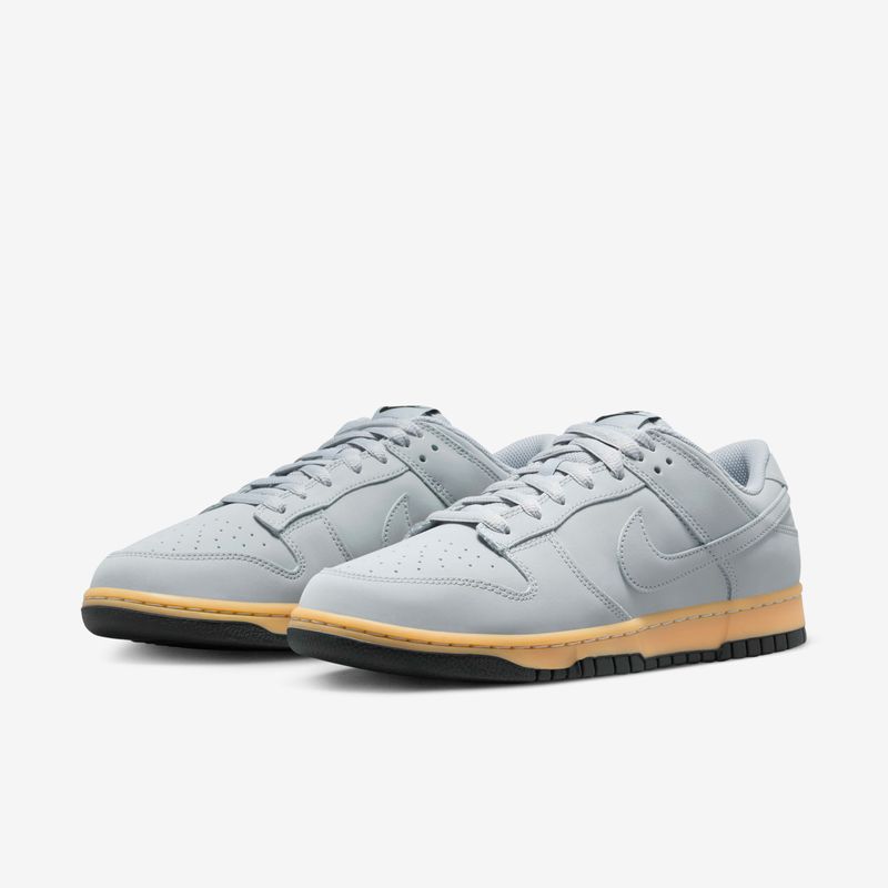 Nike-Dunk-Low-Retro-SE