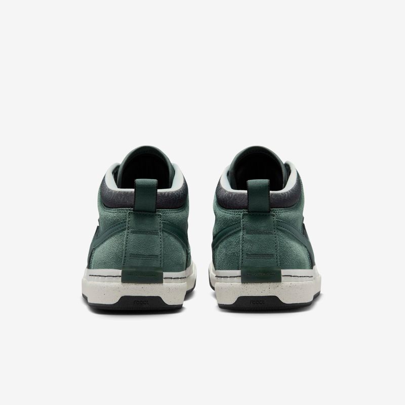 Nike-SB-React-Leo