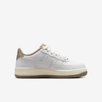 Nike-Air-Force-1-LV8