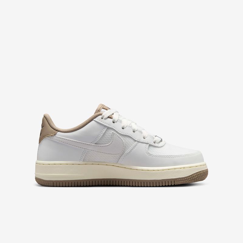 Nike-Air-Force-1-LV8