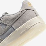 Nike-Air-Force-1-LV8
