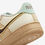 Nike-Air-Force-1-LV8