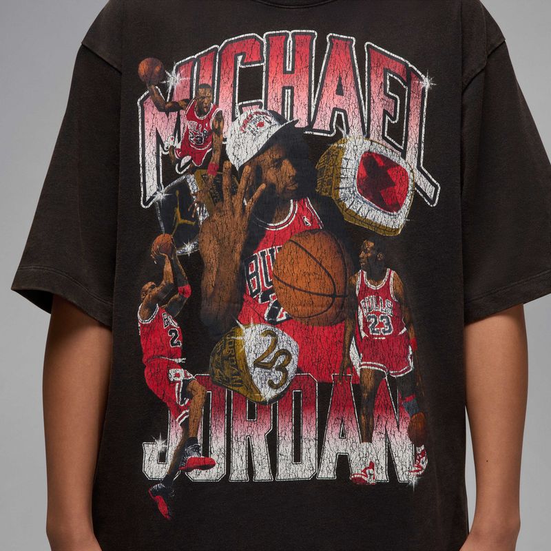 Jordan-Flight-Essentials
