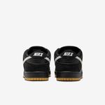 Nike-SB-Dunk-Low-Pro