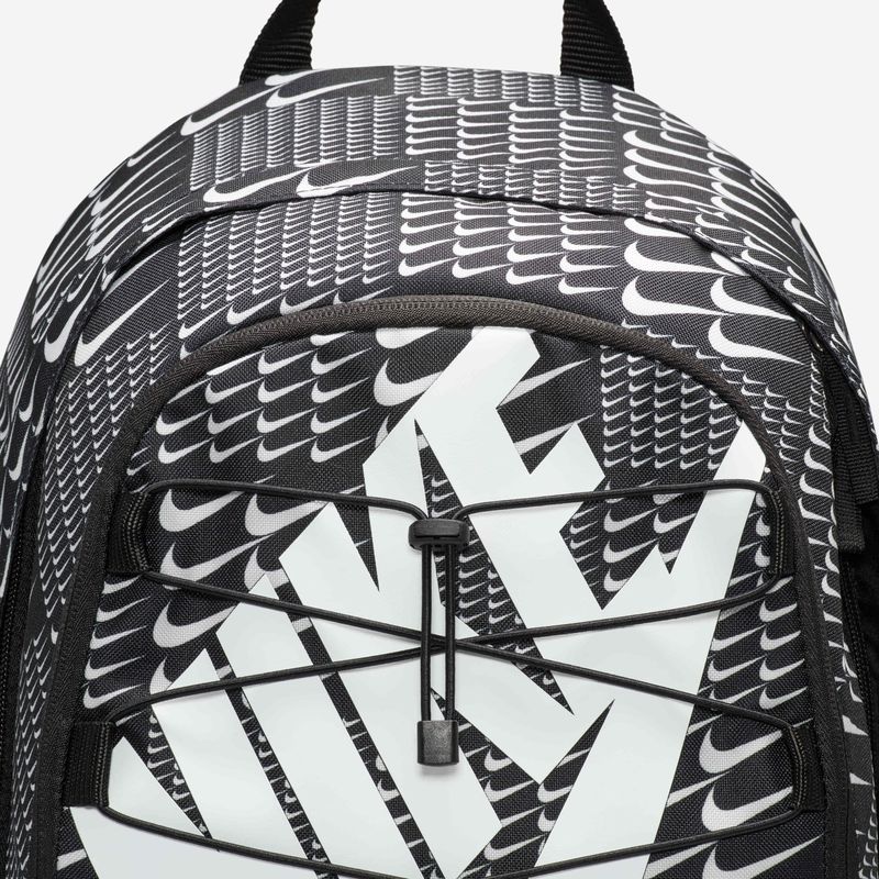 Nike-Hayward