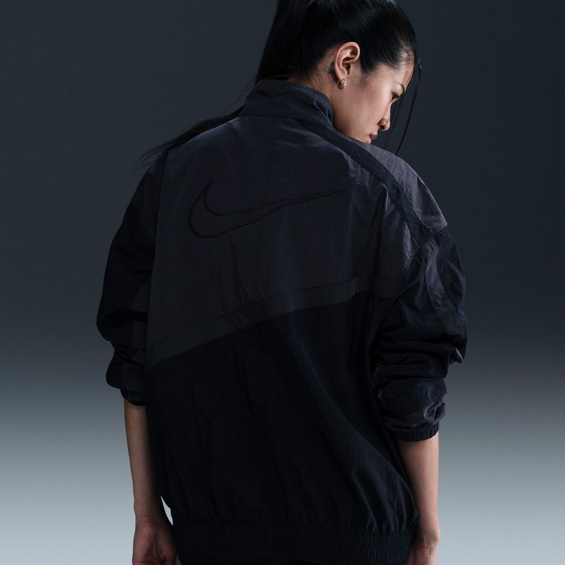 Nike-Sportswear