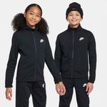 Nike-Sportswear