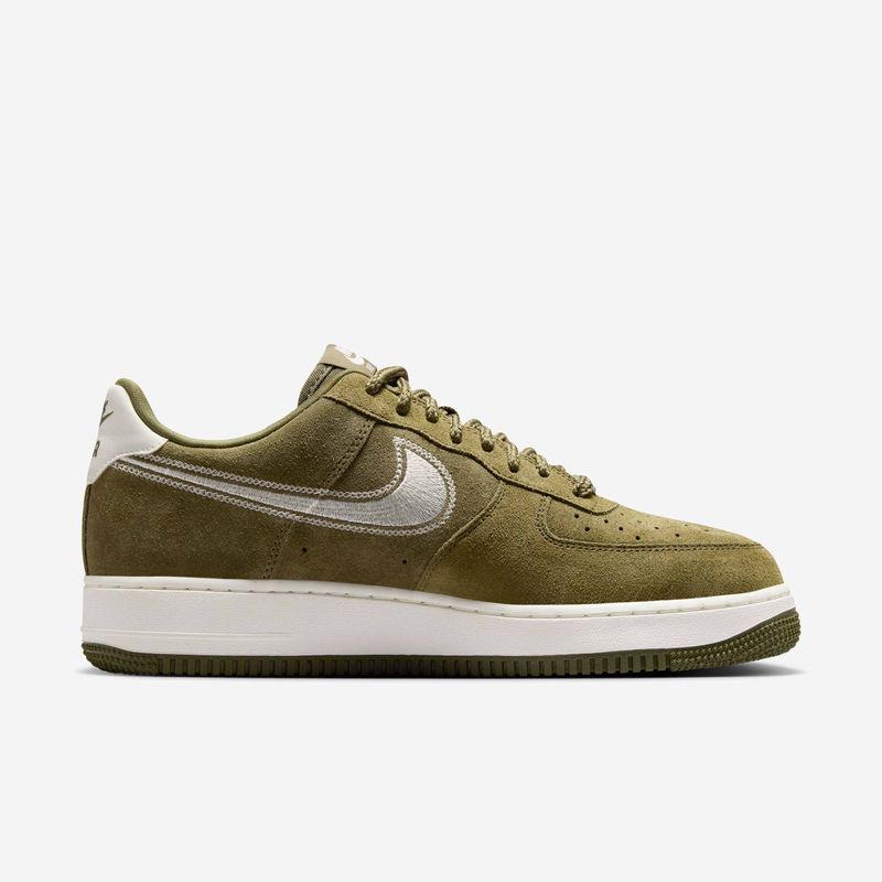 Nike-Air-Force-1--07-LV8