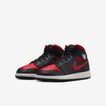 Air-Jordan-1-Mid