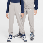 Nike-Sportswear