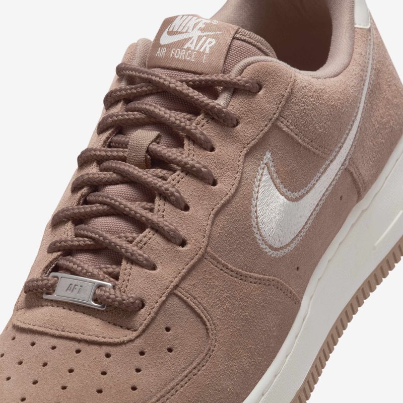 Nike-Air-Force-1--07-LV8