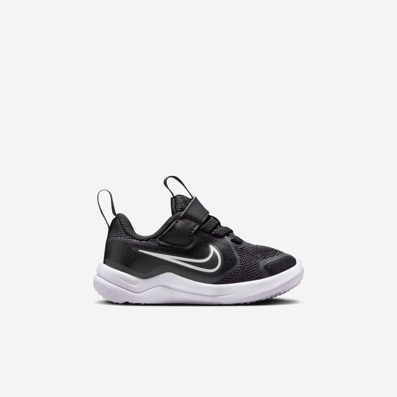 Nike-Cosmic-Runner