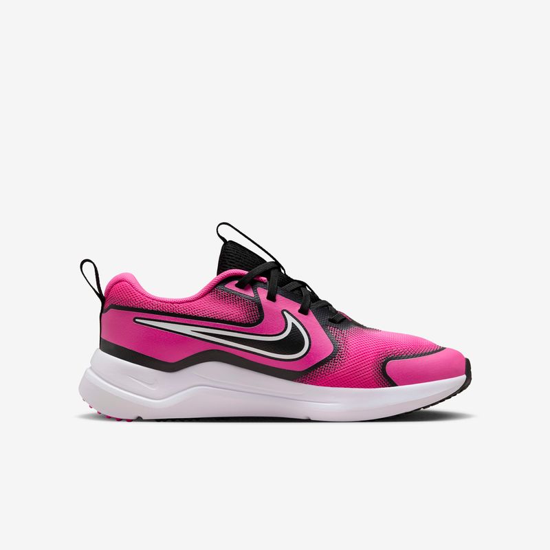 Nike-Cosmic-Runner