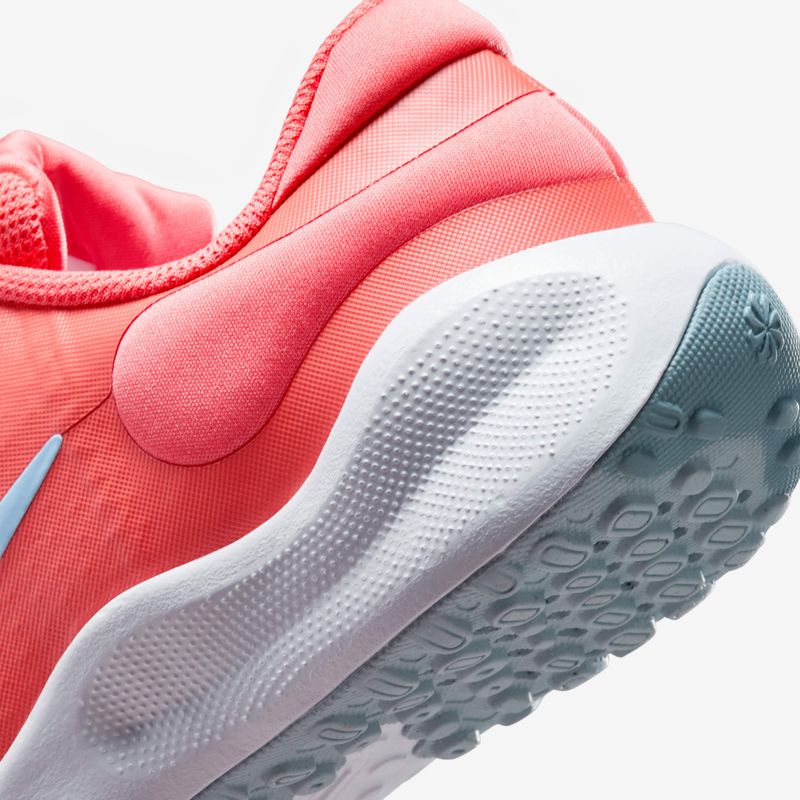 Nike-Revolution-7