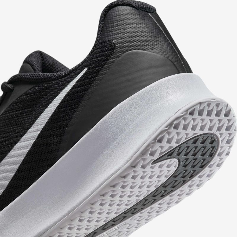 Nike-Vapor-Lite-3