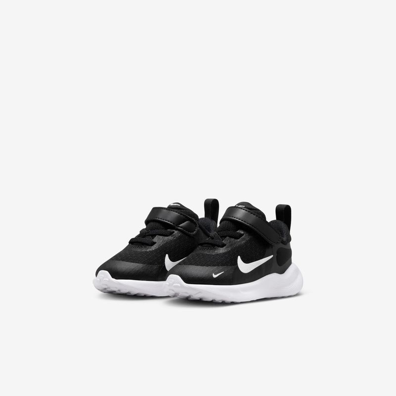 Nike-Revolution-7