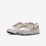 Nike-C1TY