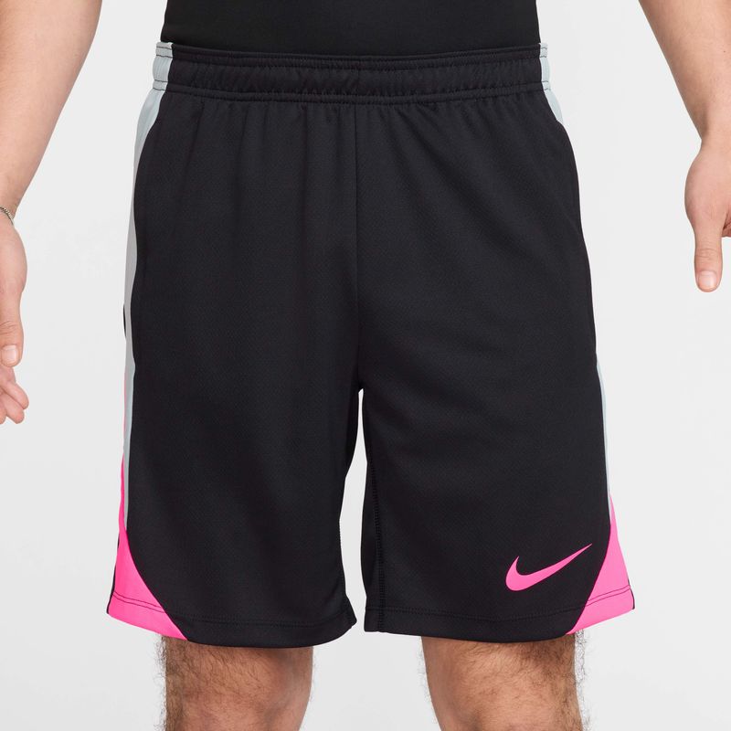 Nike-Strike