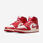 Air-Jordan-1-Mid-SE