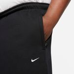 Nike-Solo-Swoosh