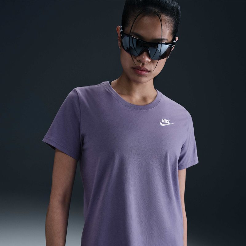 Nike Sportswear Club Essentials