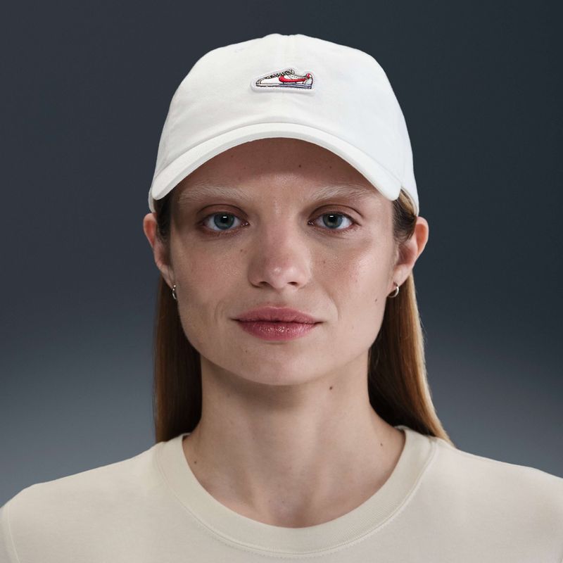 Nike Club