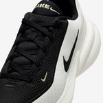 Nike-Uplift-SC