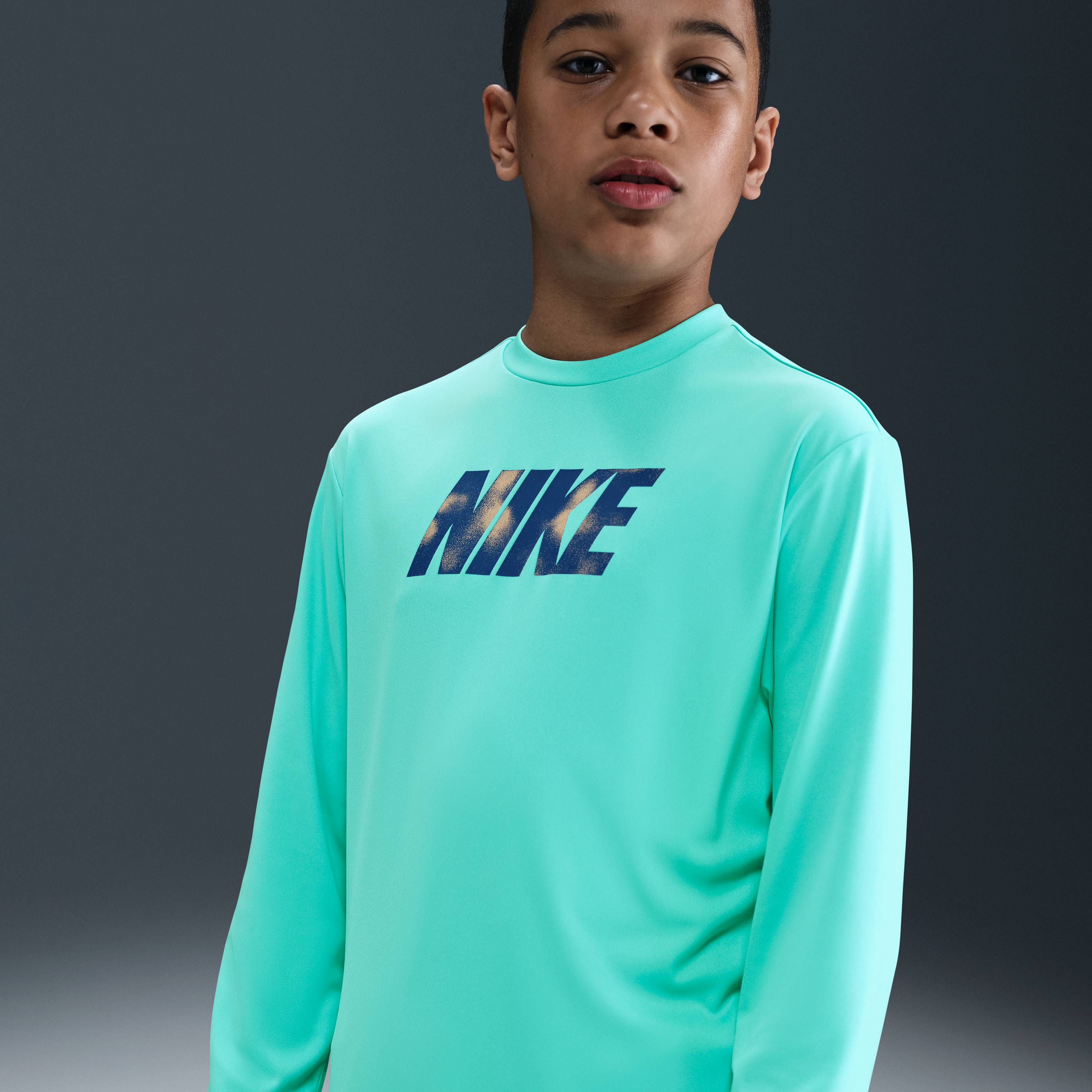 Nike Brand Blast Block Hydroguard - poleras - Nike - Nike Chile