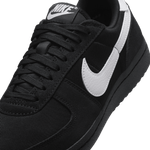 Nike-Field-General