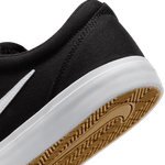 Nike-Charge-Canvas