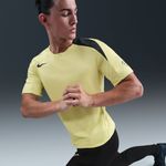 Nike-Strike