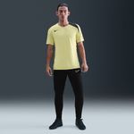 Nike-Strike