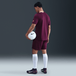 Nike-Strike