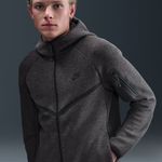 Nike-Tech