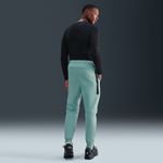 Nike-Tech