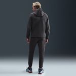 Nike-Tech